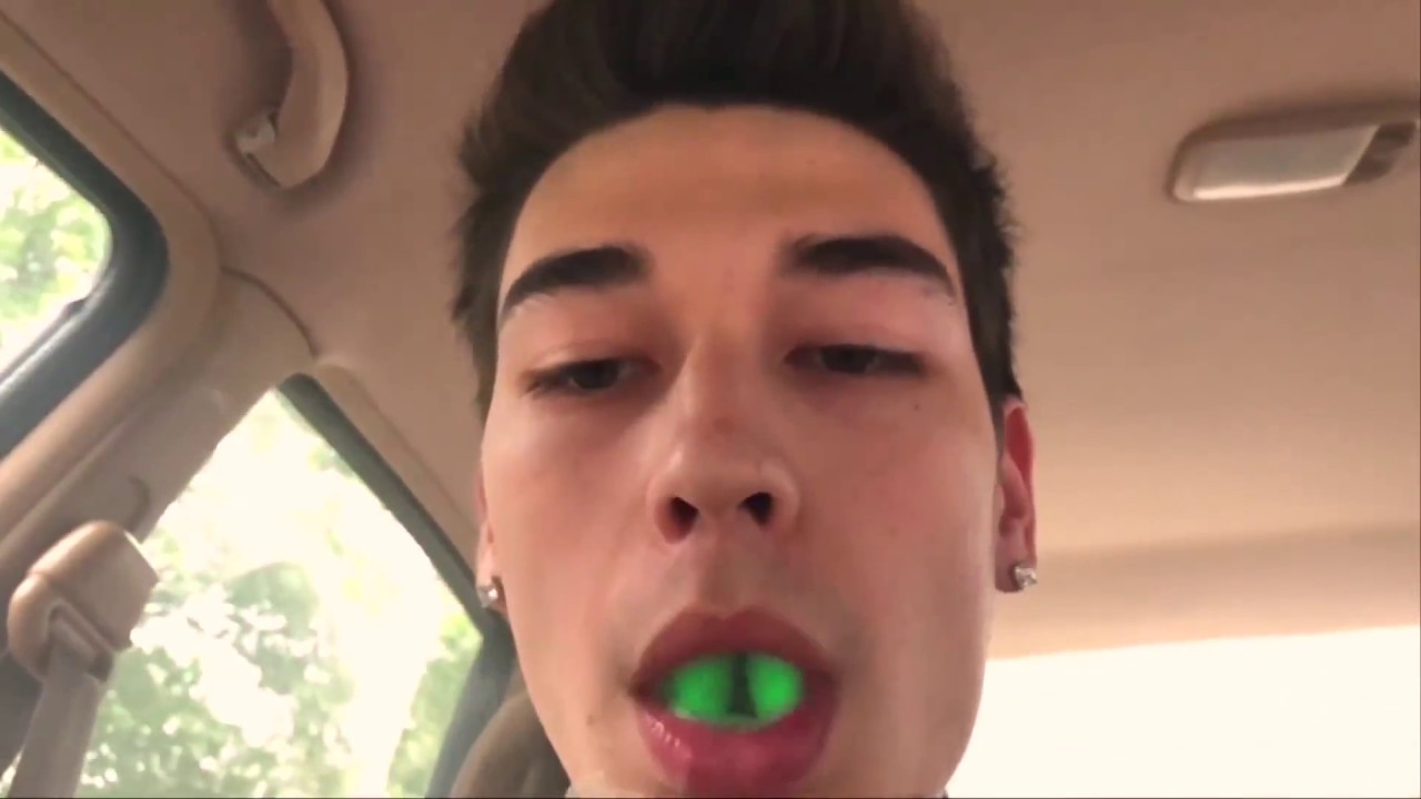 Satisfying Colored Vape Tricks