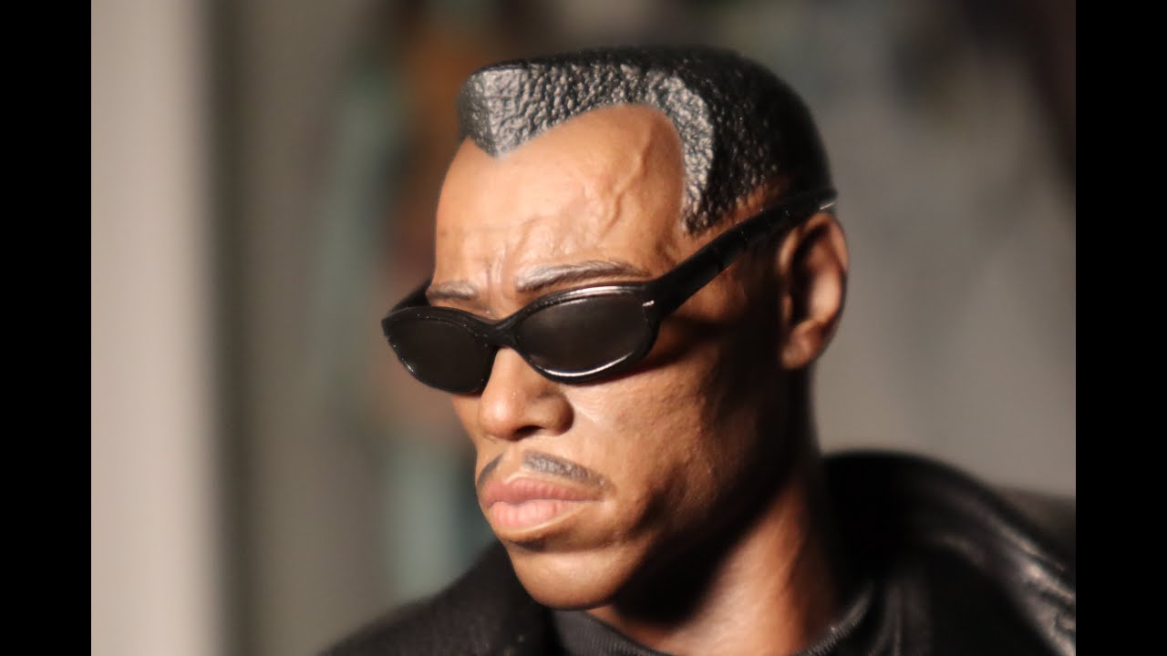BLADE 1/6 (PRESENT TOYS)