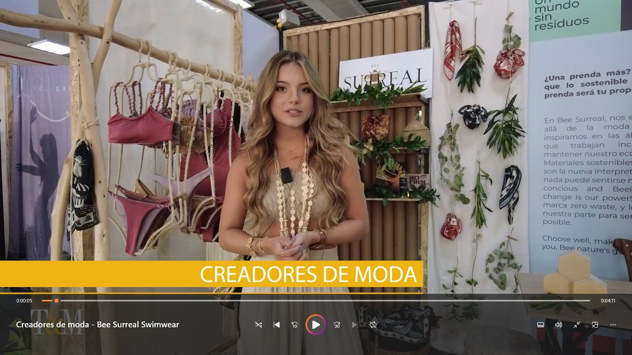 Creadores de moda   Bee Surreal Swimwear