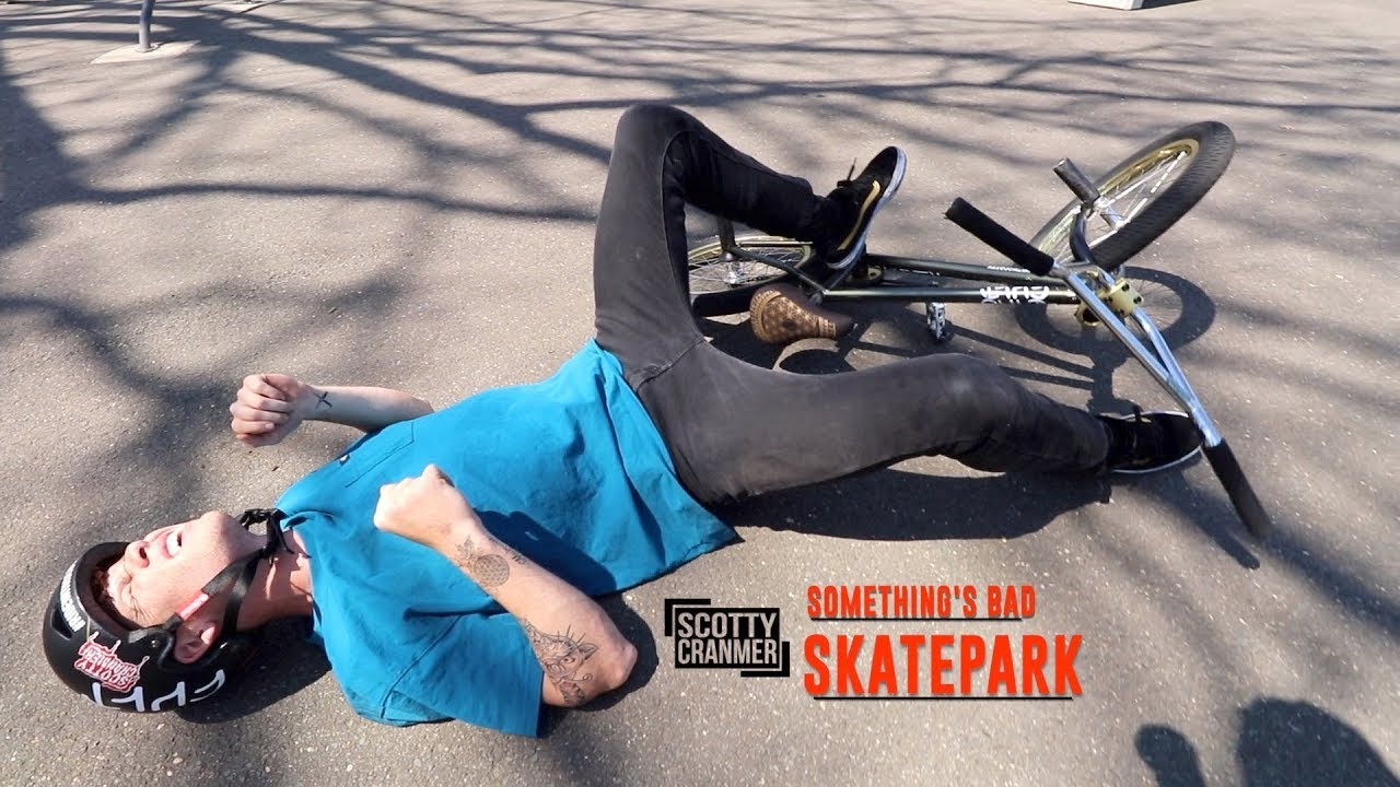 SOMETHING'S BAD AT THE SKATEPARK!