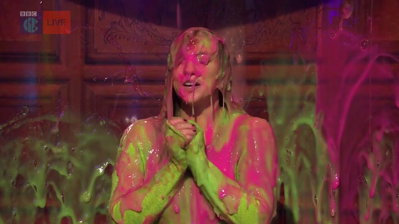 Rio Fredrika Pied & Gunge on SMU 2021