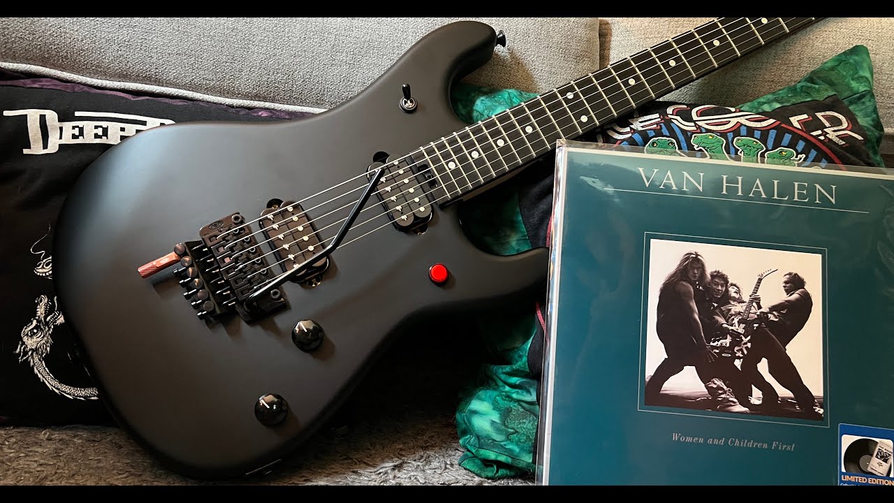 Tech Templar - Setting Up A Brand New EVH 5150 Stealth Guitar!