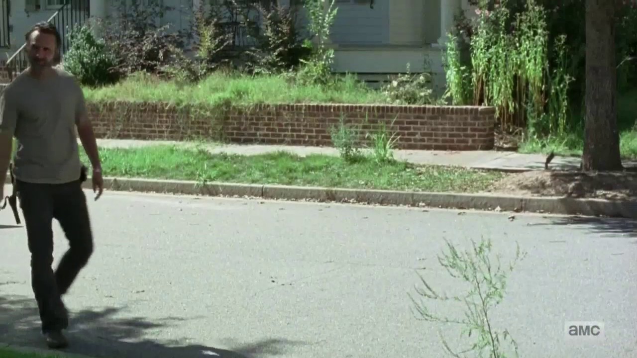 The Walking Dead 7x12 Tara Tells Rick Her Secret