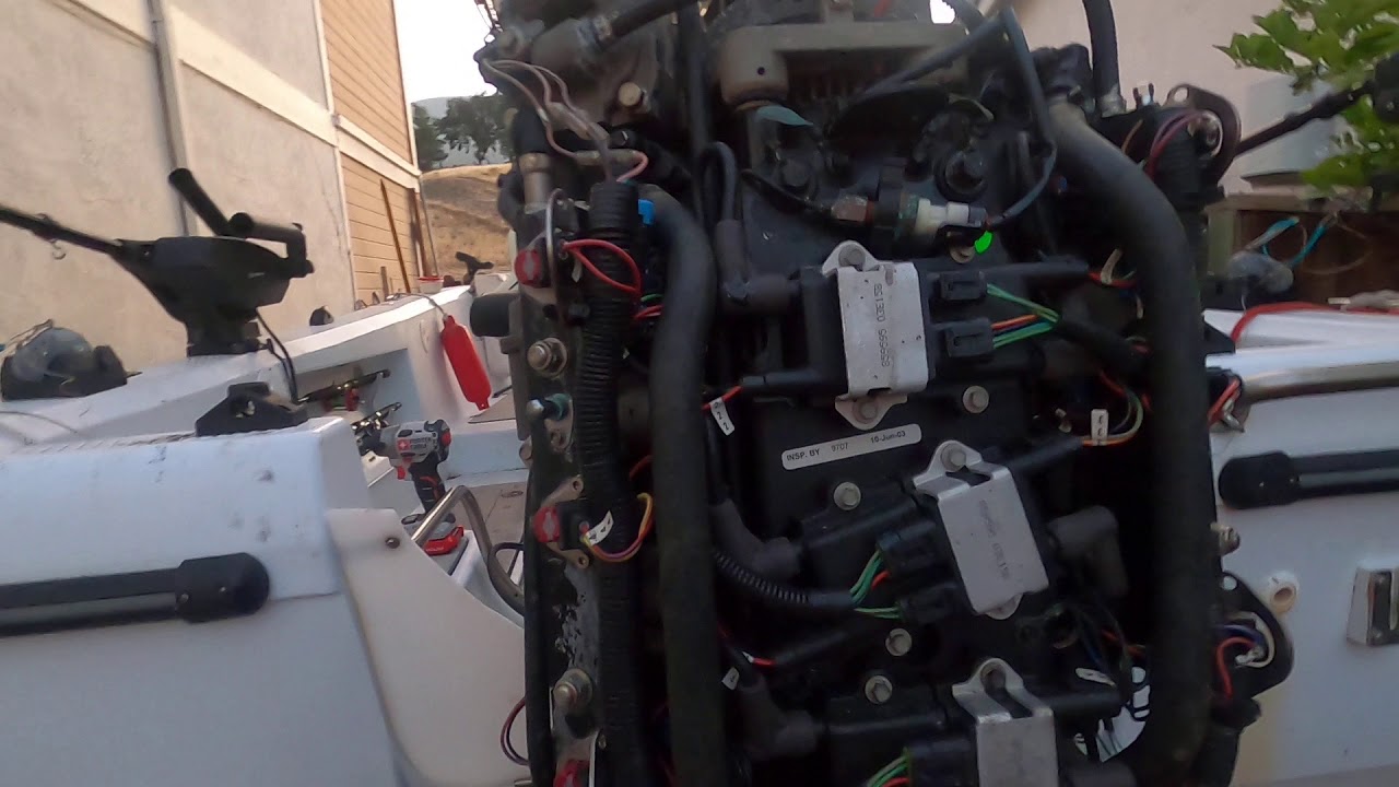 2004 Mercury Optimax 200 Diagnostics and Repair of Compressor and Injectors
