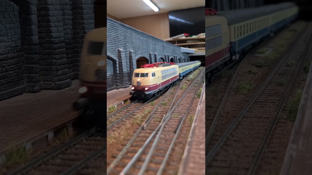 Intercity Mitte der 80er Jahre #modelleisenbahnh0 #db #BR103 #Intercity #Bundesbahn #PIKO