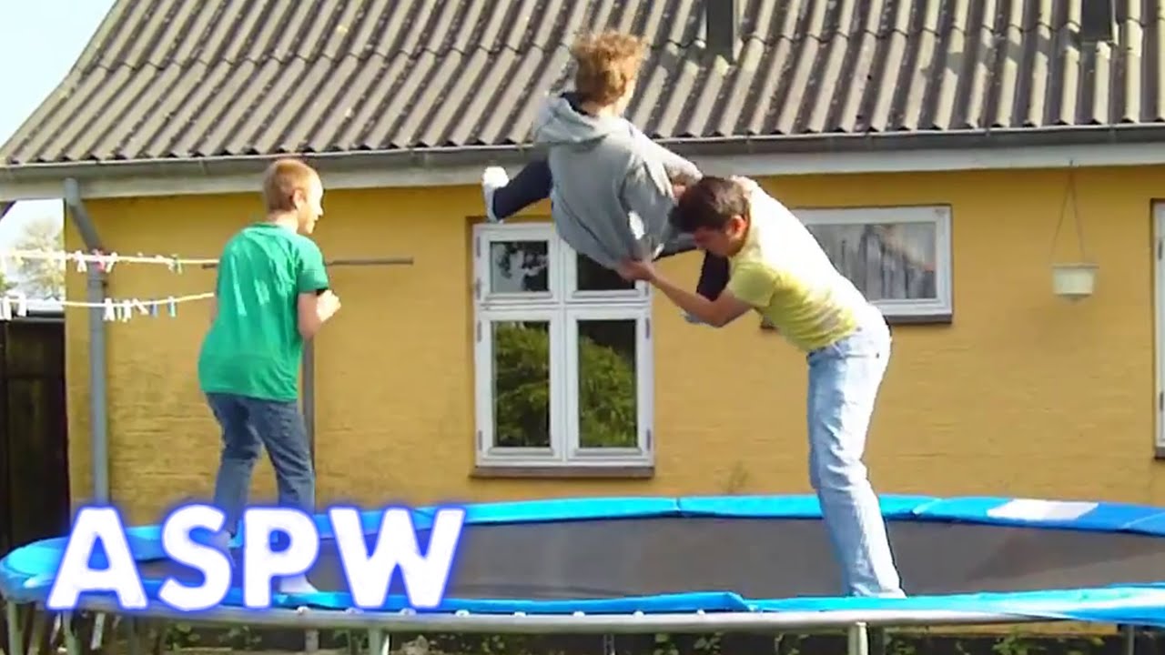 The Chokeslam - Wrestling Move