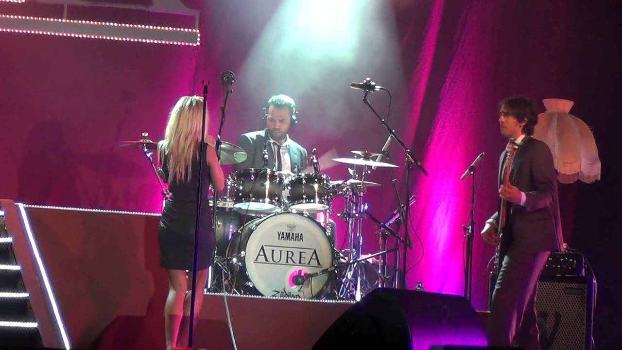 Aurea - Kiss