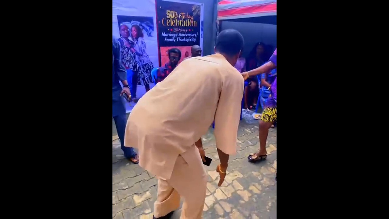 Darlington Amadiwochi, showcases Ikwerre cultural dance