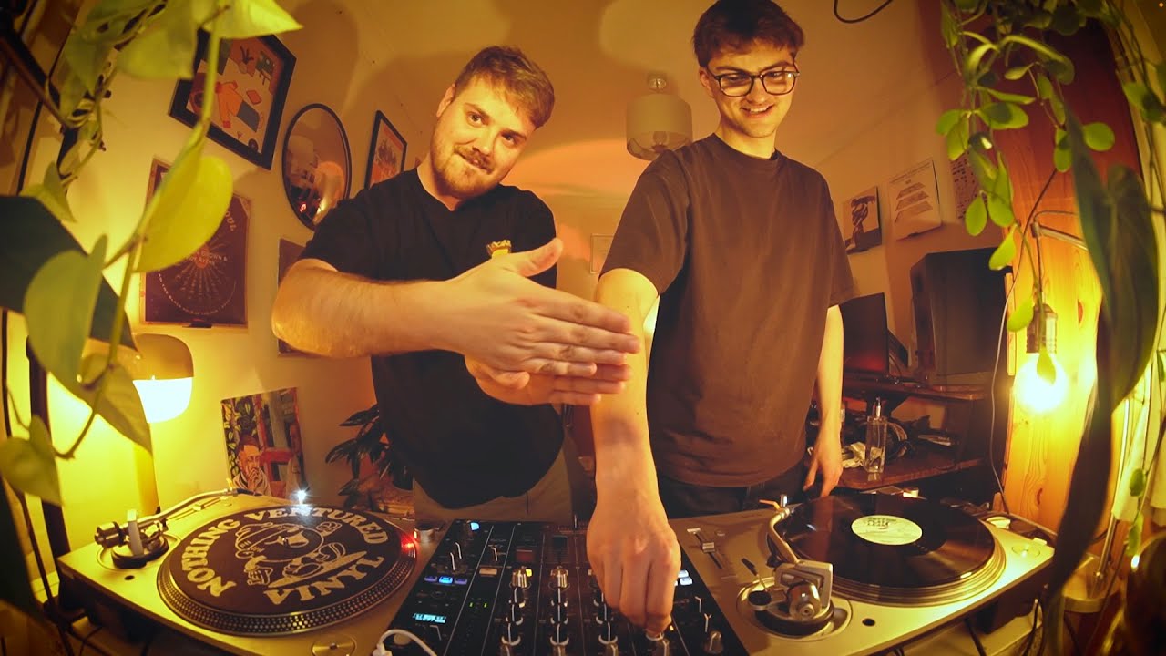 [VINYL AFFAIRS] Deep House & Broken Beat Mix (feat. Saint Lukez)