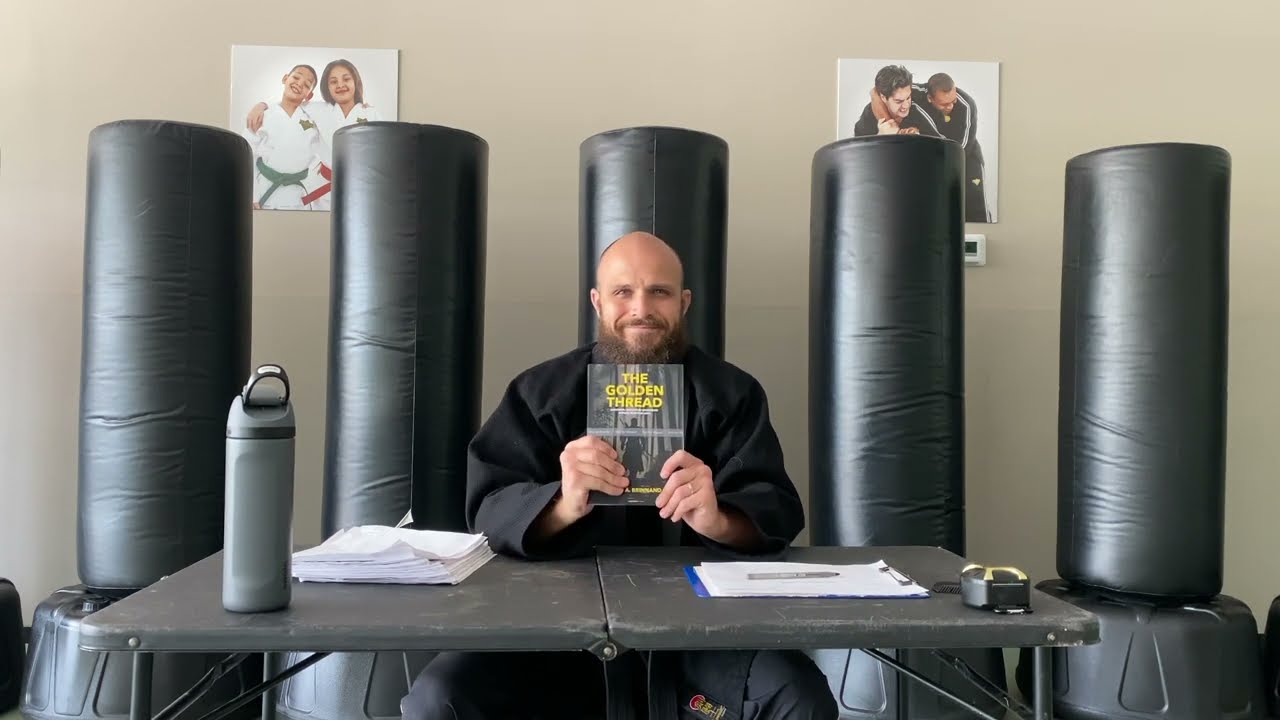 Book 📕 The Golden Thread: Universal Principles Unraveled Across Warrior Arts