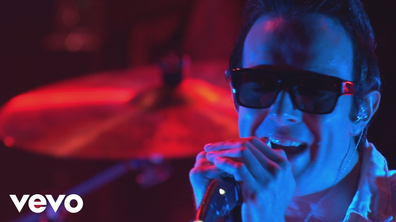 Glasvegas - The World Is Yours (iTunes Festival 2011)