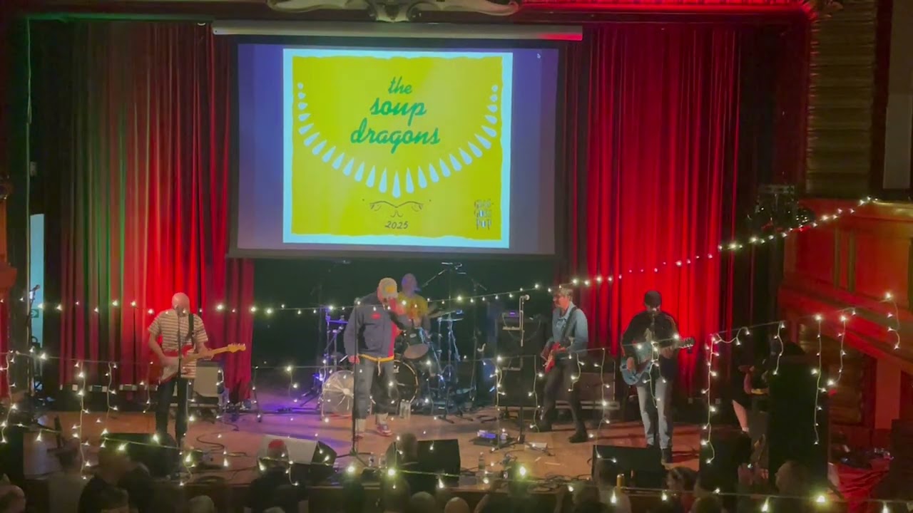 Whole Wide World - The Soup Dragons - Glasgow University Union Debating Chamber - 26 July 2025