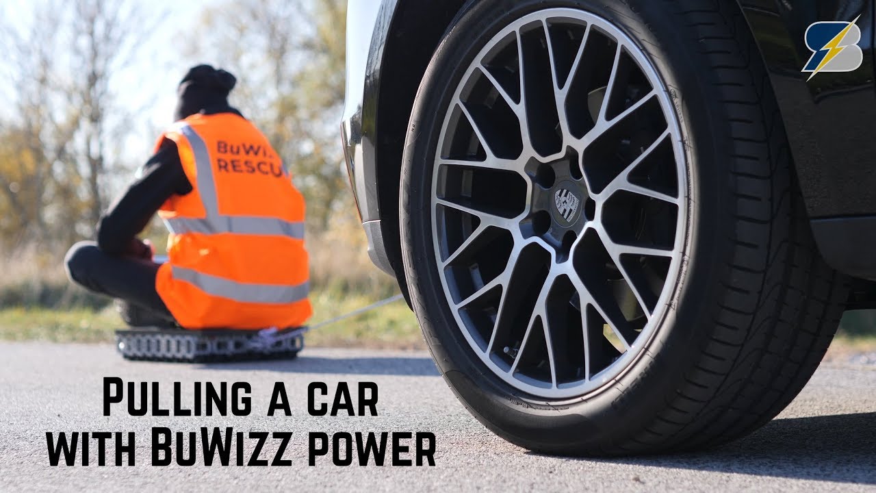 Epic LEGO Challenge - Pulling a car with BuWizz power