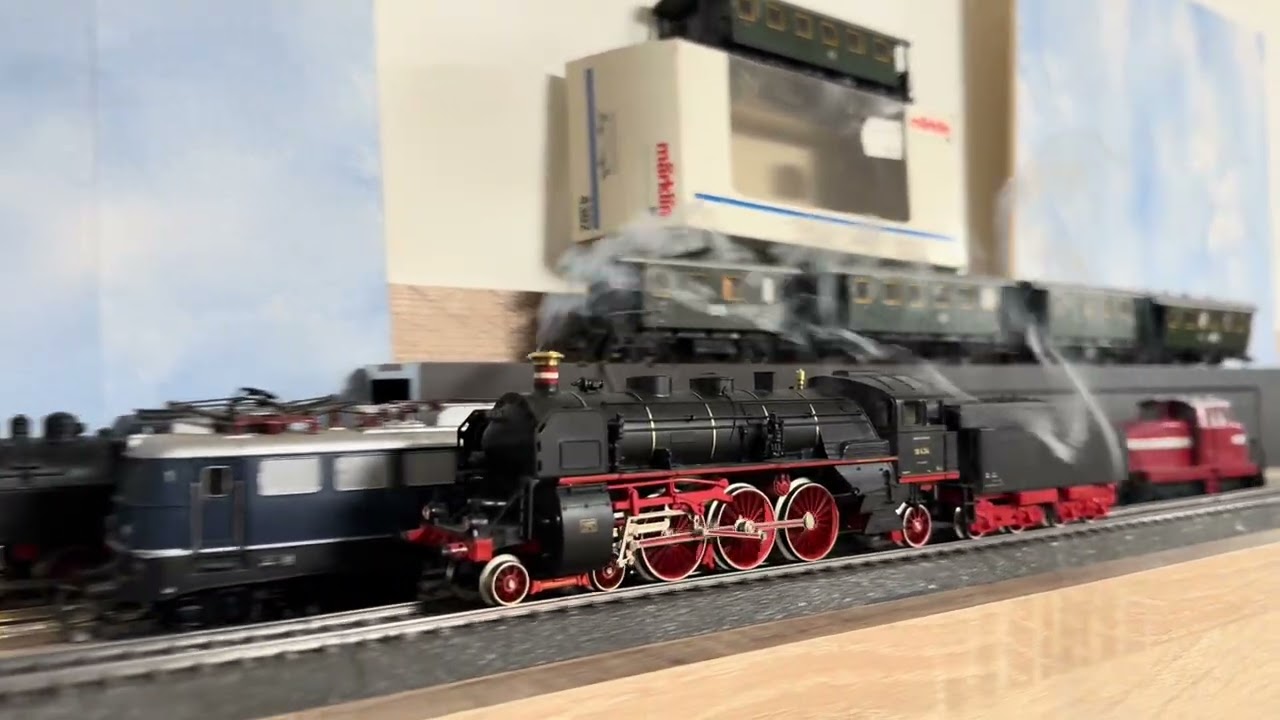 Spur H0 AC digital Rauch Märklin 3618 Dampflok Baureihe 18 434 DRG geprüft in OVP 