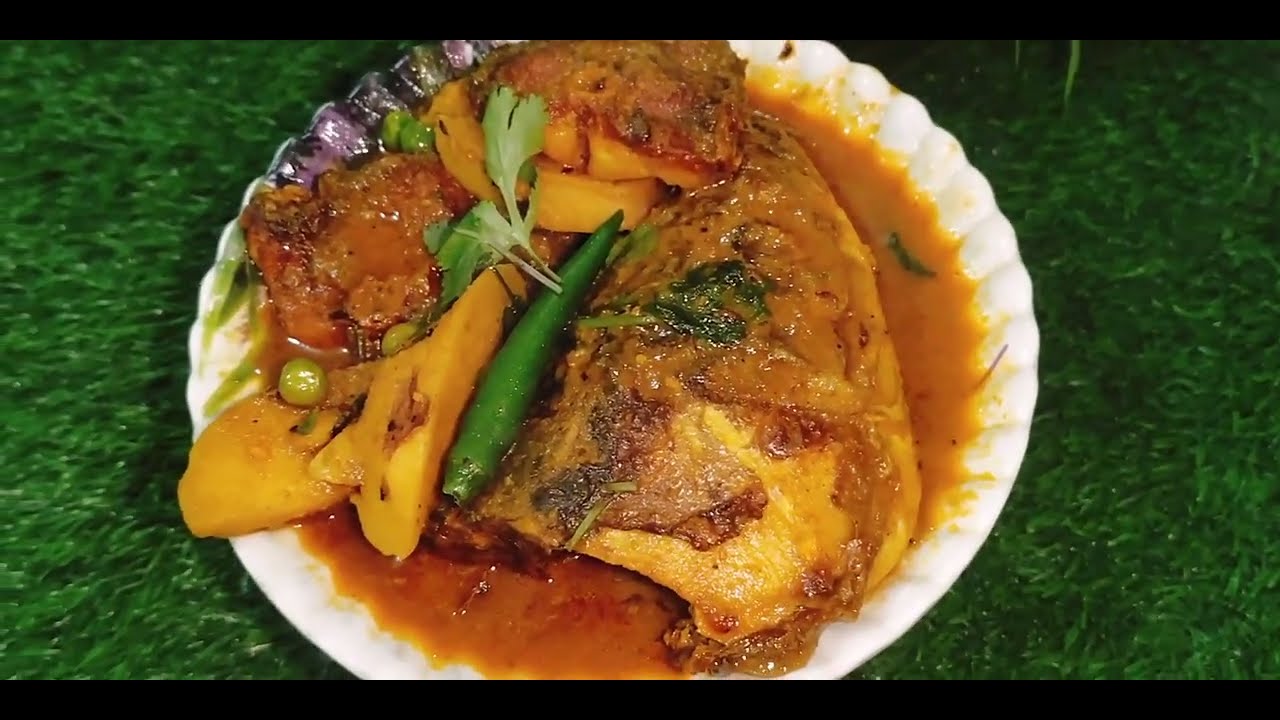  রুই মাছের ঝোল মটরশুটি আলু দিয়ে তৈরি মজাদার রেসিপি 😋 Rui fish curry