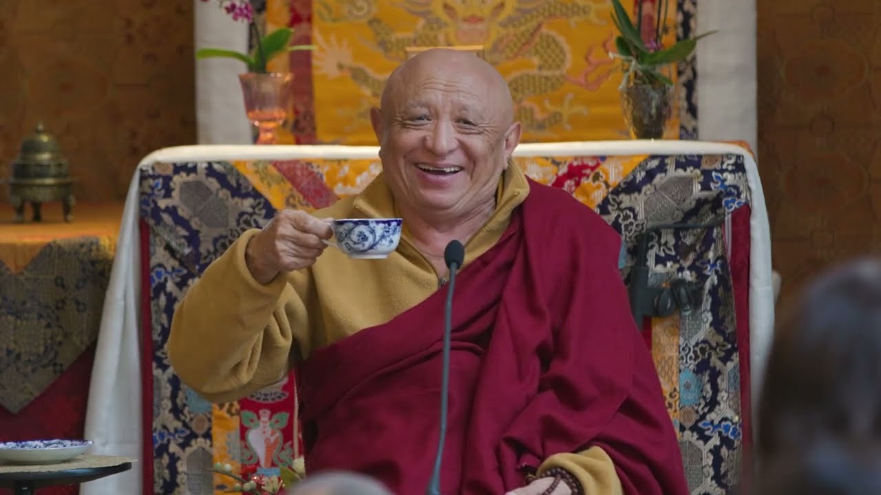 Chokyi Nyima Rinpoche: calm kind clear - short Talk