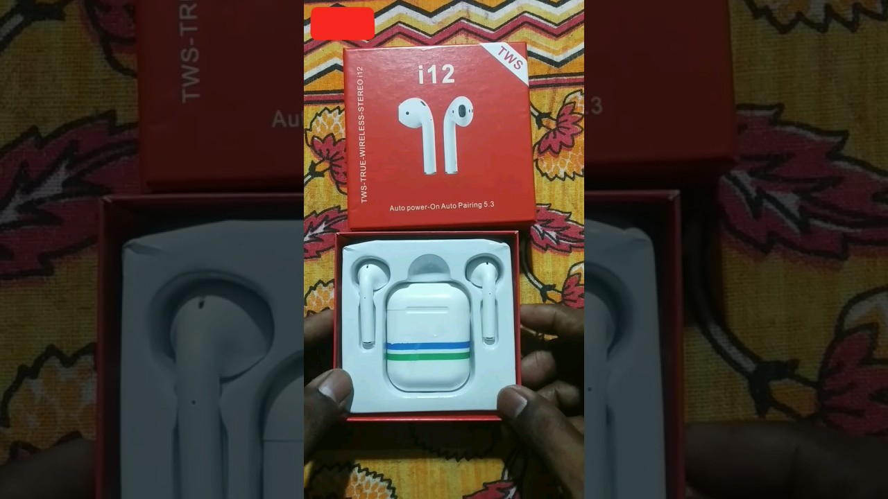 #i12 TWS  1)Auto power on 2)Auto pairing 3)Touc using Siri 4)open the lip and connect automatically