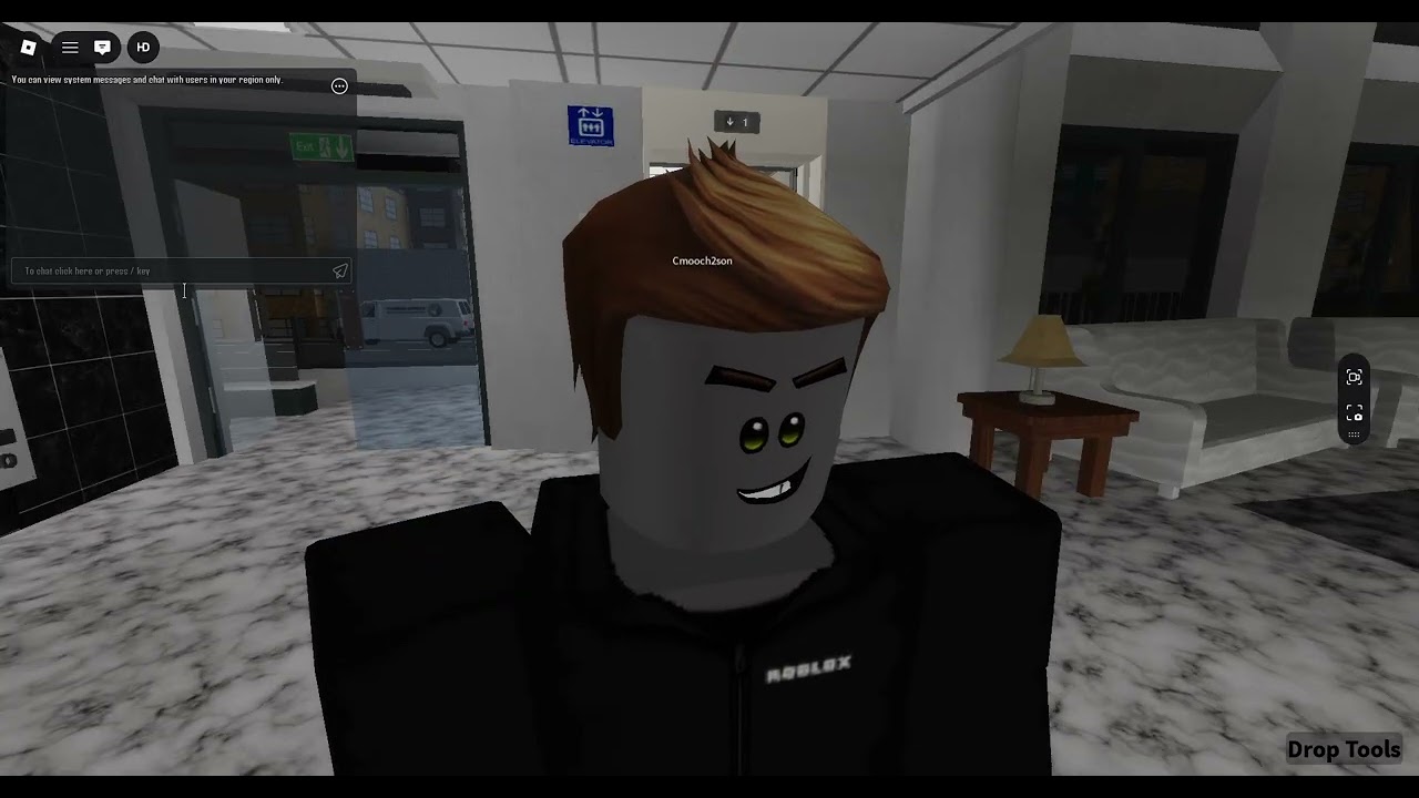 Luxiar elevator in the office trong game vào Roblox