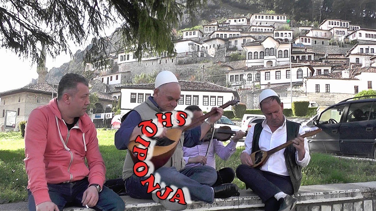 VLERAT E FOLKLORIT 2018 = HALIL BYTYQI & NAIM SALIHI = 24 PASHALLAR = ARHIVI FOLKLORIK NE BERAT