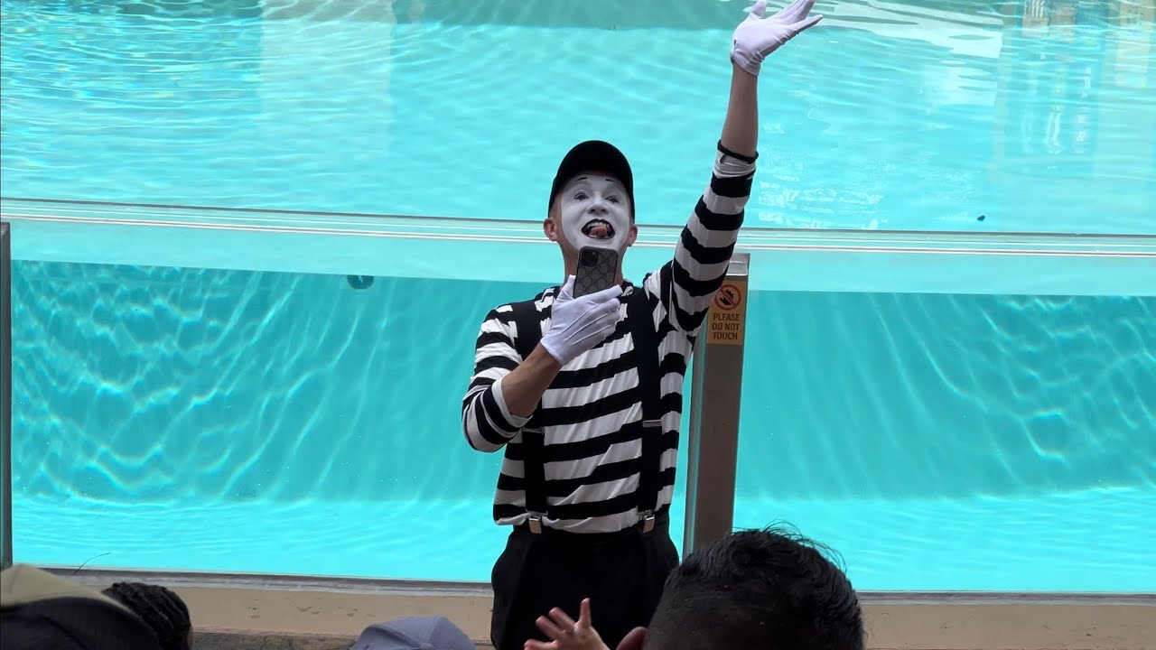 Dean the SeaWorld Mime (Full Performance)-SeaWorld Orlando-07.04.24