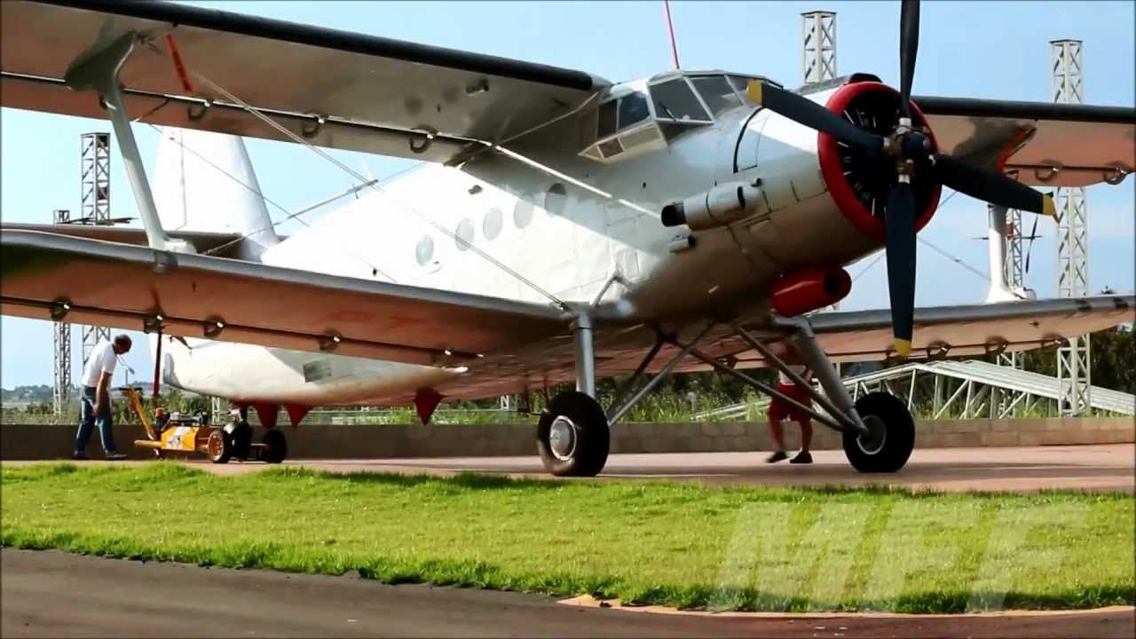 Antonov AN-2 em Americana - HD