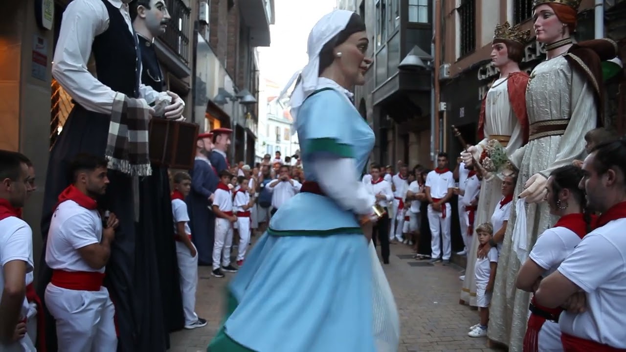 Fiestas deba 2024, día 16 vals Urriza