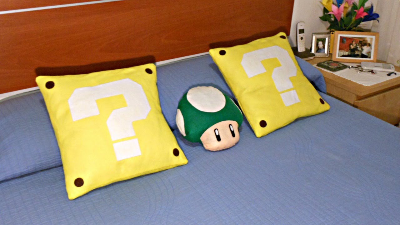 Personaliza tus cojines con estas originales fundas | Interrogante Mario Bros | Mundo@Party