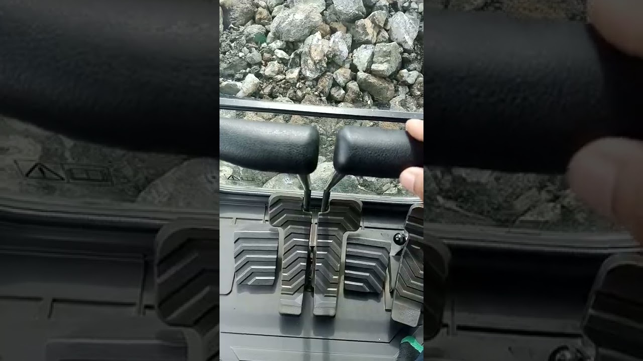 How to Operate Hydraulic Excavator EC210D Volvo
