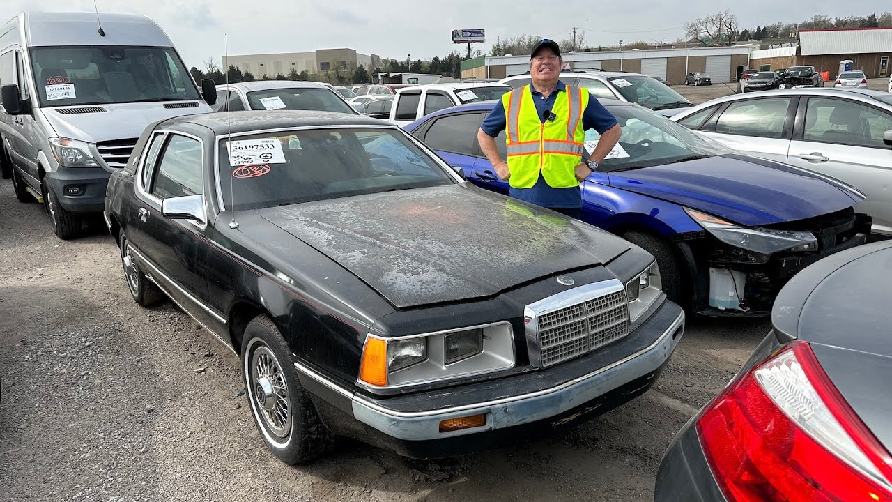 IAA Walk Around with @Monkey Wrench Mike  - One Slick Mercury Cougar!