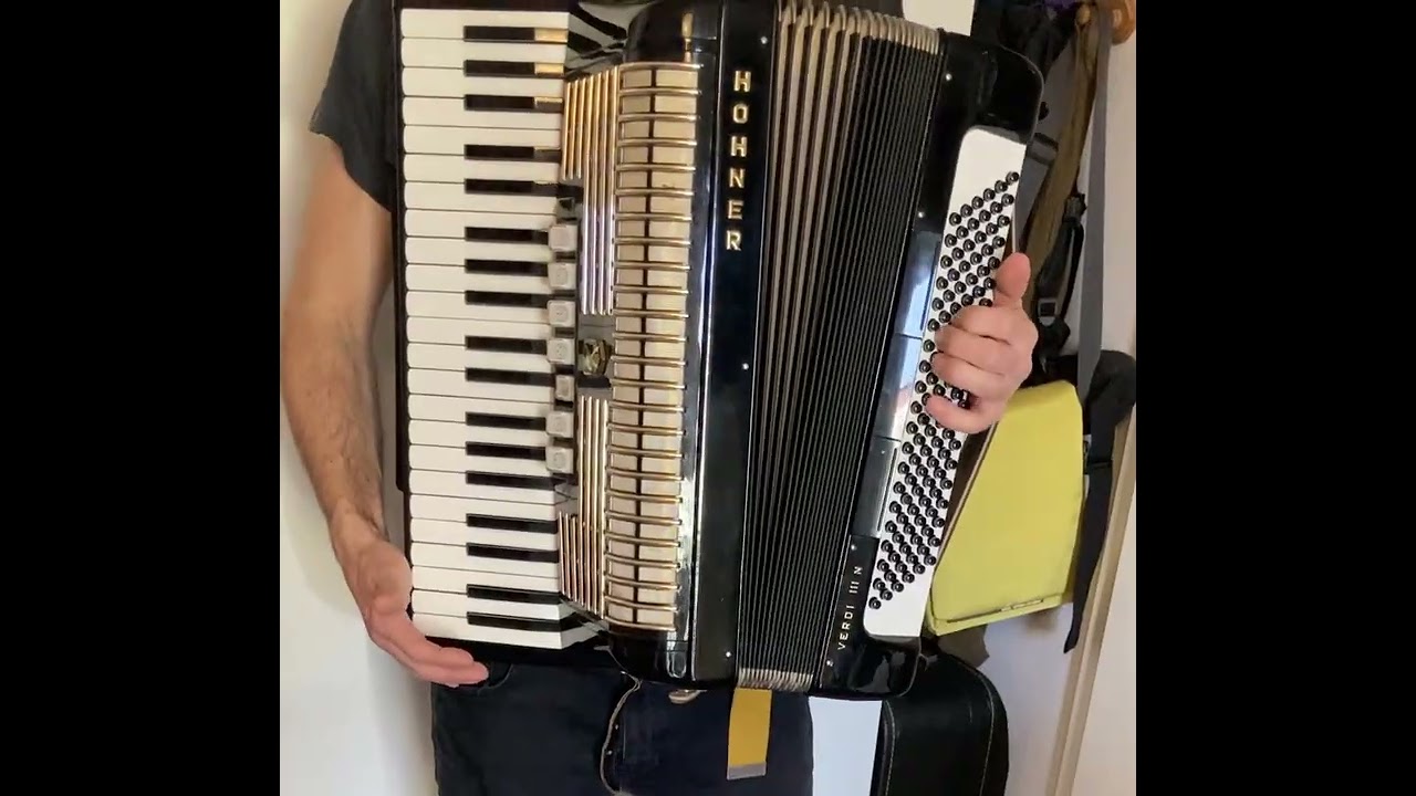 Hohner Verdi III N