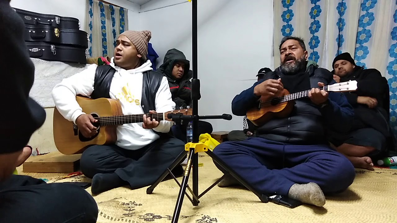 Efiafi kau manatu