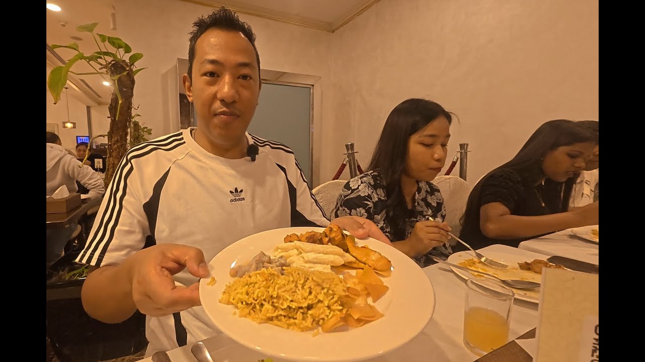 Buffet with Friends 