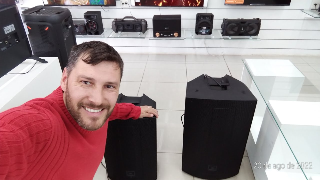 JBL MAX15, caixa de som profissional com woofer de 15