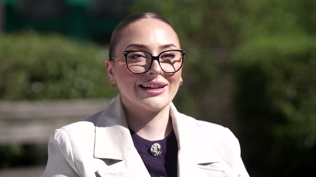 Emina Mandal, Konungens stiftelse Ungt ledarskaps stipendiat 2025.