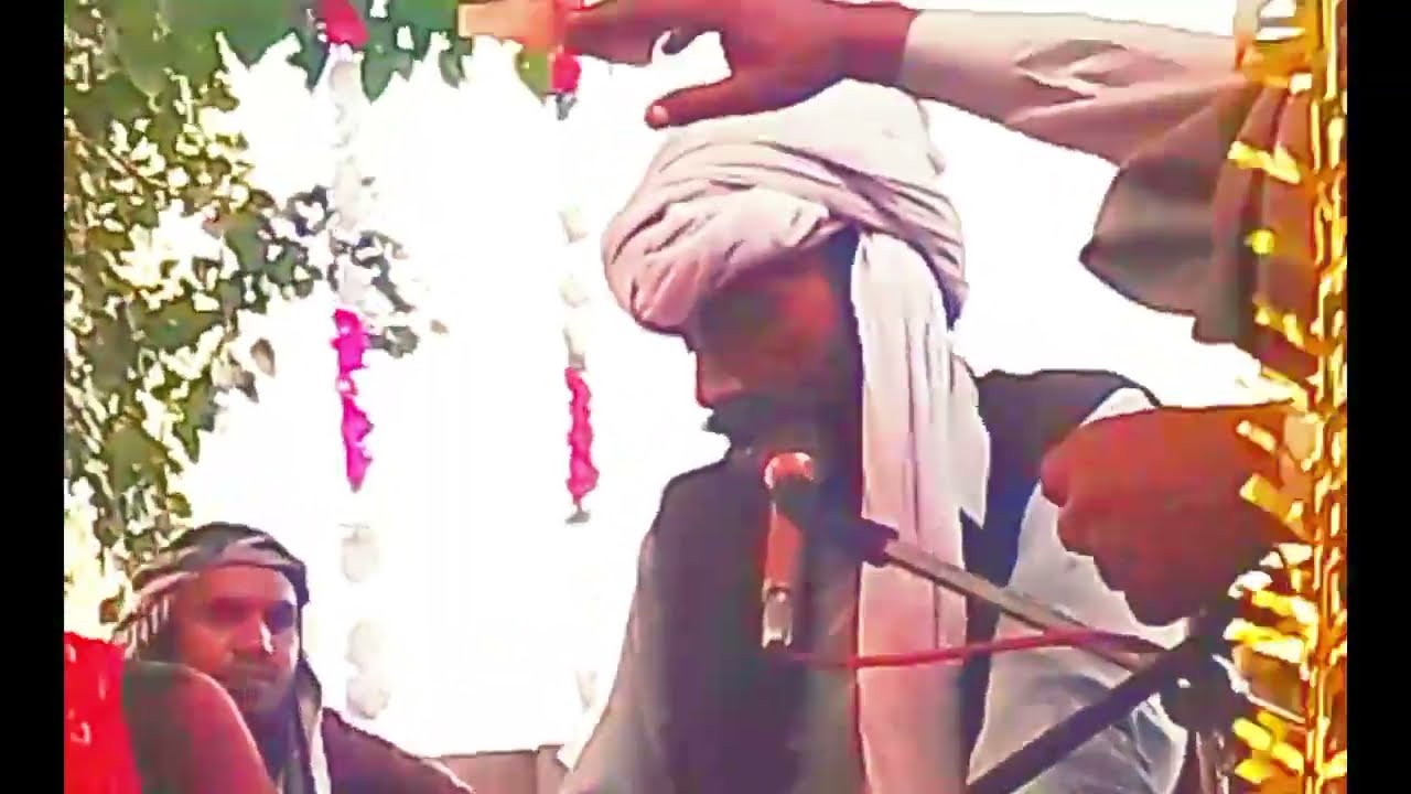 Main Khayal Hoon Kisi Aur Ka Mujhe Sochta Koi Aur | Beautiful Urdu Ghazal | Heart Touching Poetry