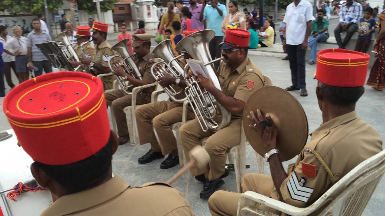 Sare Jahan Se Acha - Band Music by Pondicherry Police