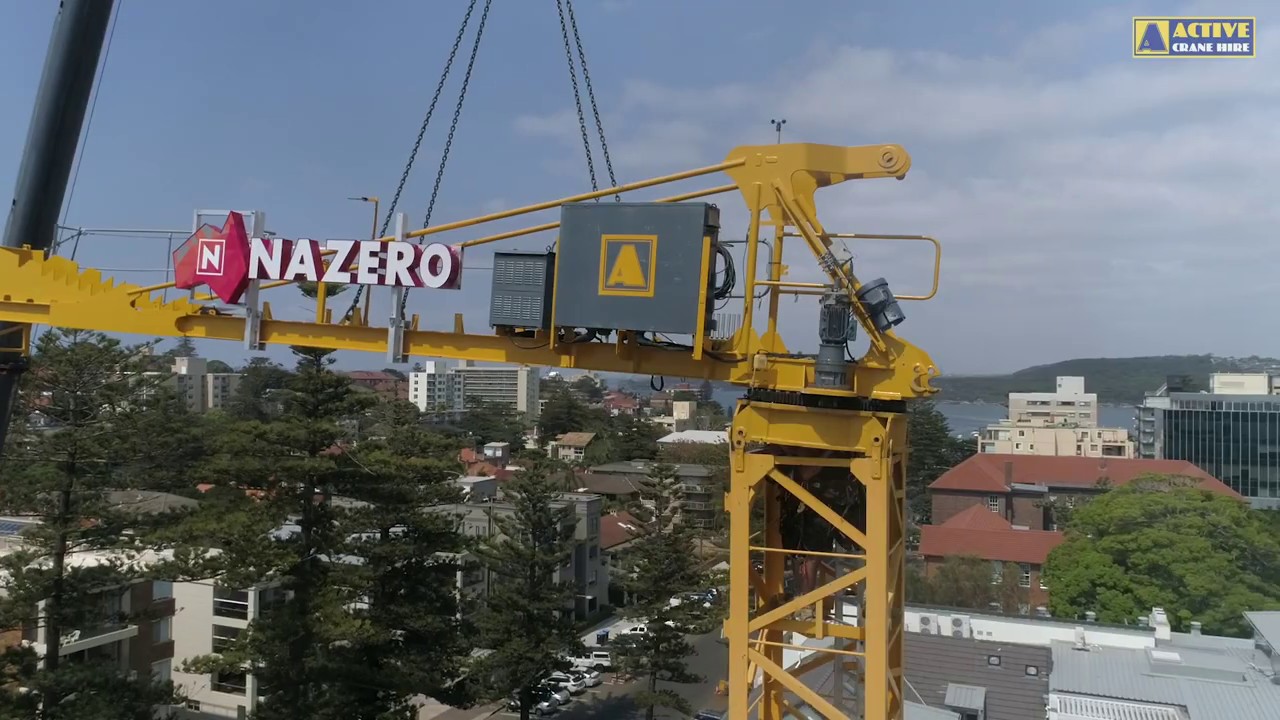Potain MCT 88 installation for NAZERO Constructions