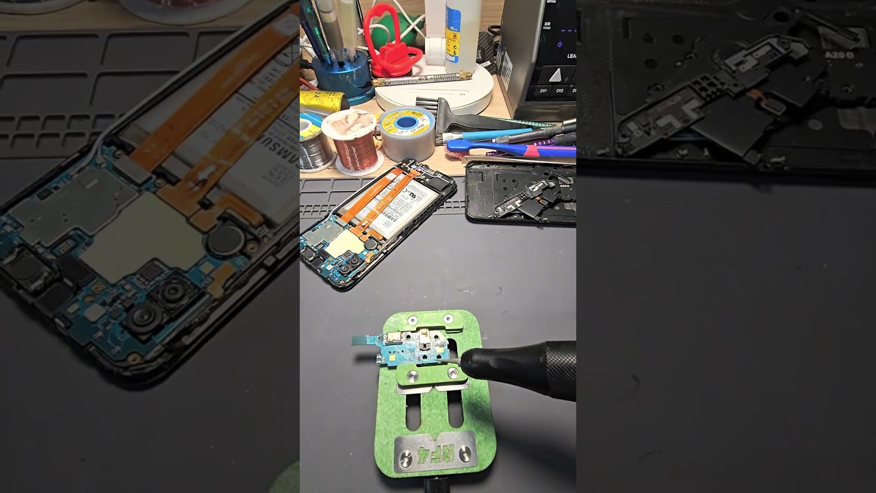 Samsung A20E. World first repair. Hall Ic repair (sleep mode, screen doesnt work when is locked)