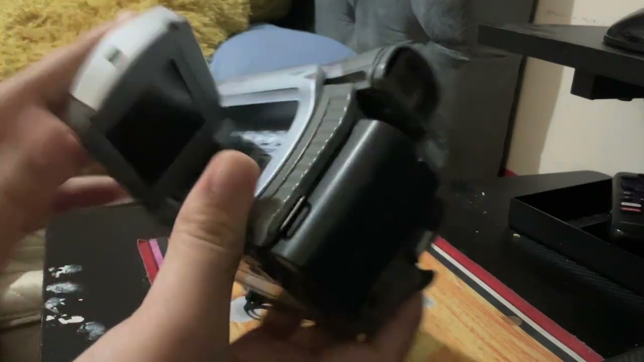 una camara del año del cuete bien pero BIEN conservada.