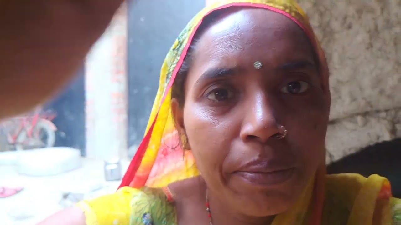 हेलो दोस्तों आज हमारे ब्लॉक में ब्रेड और टिकिया बना रहे थे एस ब्लॉक को जरूरदेखिए 🙏🏻🙏🏻