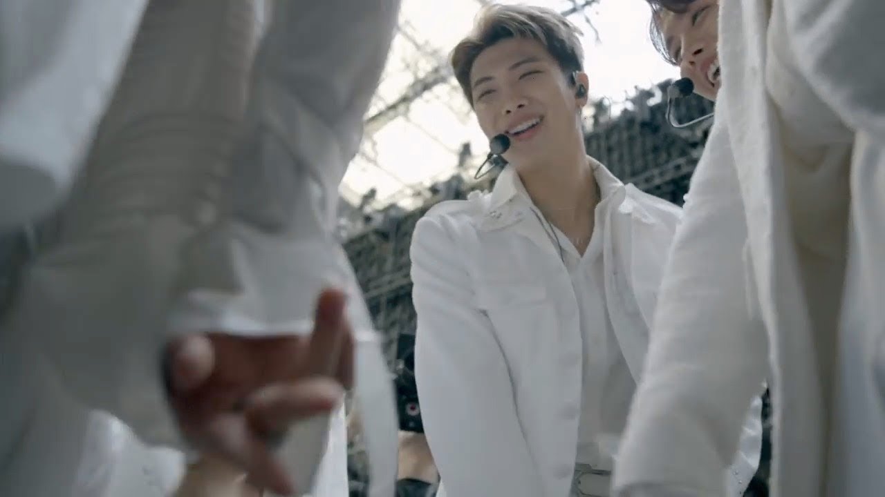 Minjoon-Nammin Moments - Make it Right Lauv (Minimoni)