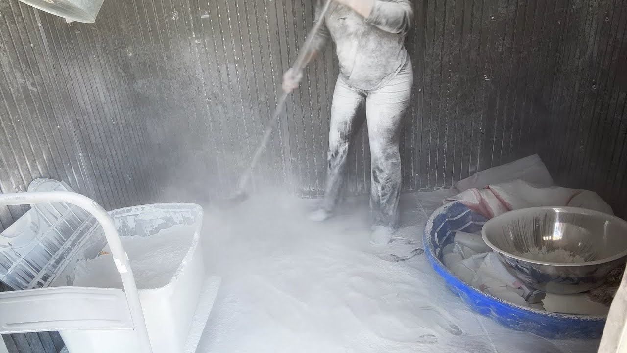 SPONGE AND BOWL PLAY. SWEEPING AND MORE POWDER PLAY #ASMR #powderplayasmr