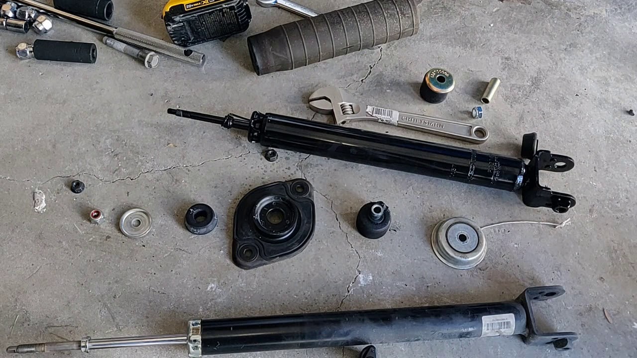 2013 Nissan Altima Rear Struts Replacement
