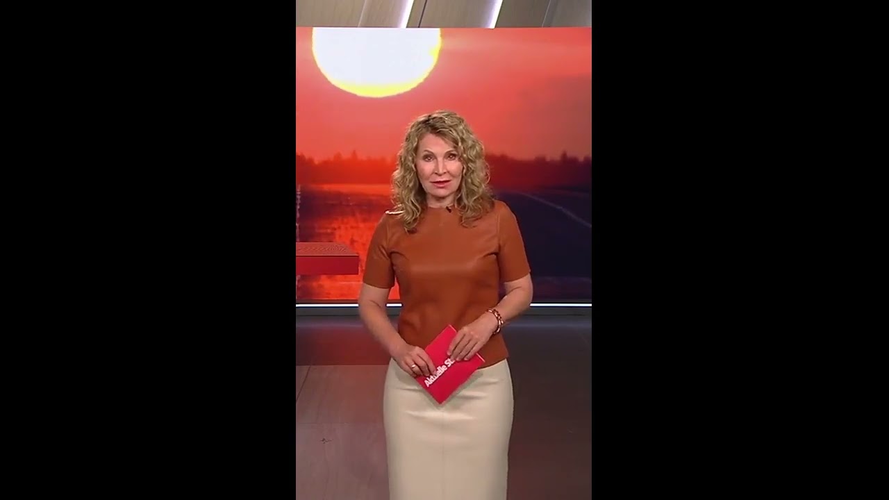 Susanne Wieseler in leather top and leather skirt 28.06.2022