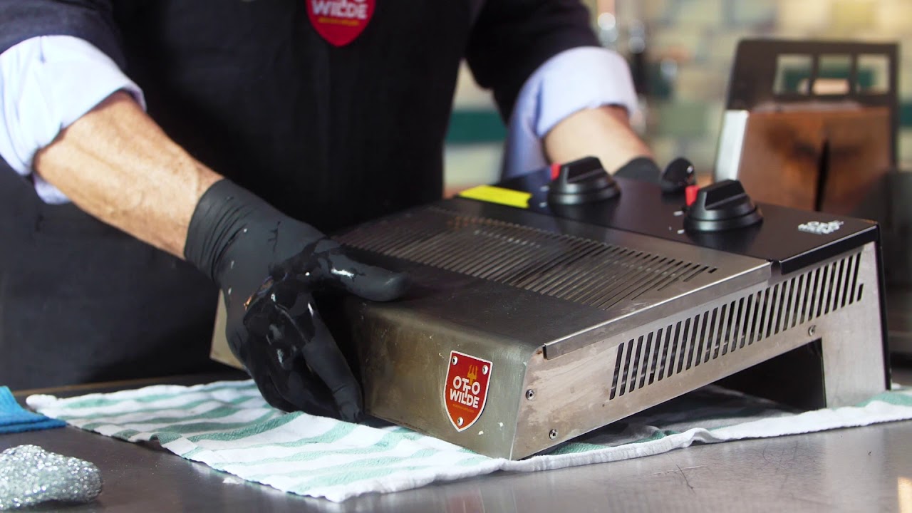 How To Clean The Otto Grill