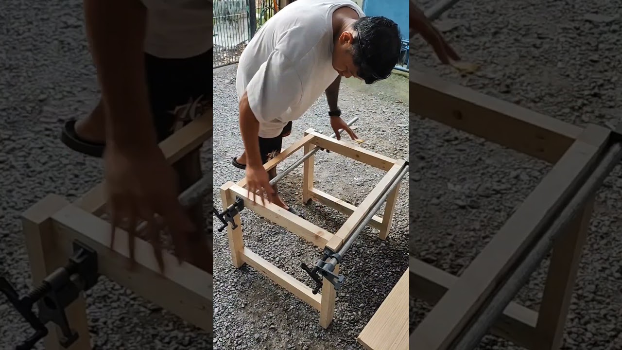 Making a table saw stand that is ergonomical for my height #tablesaw #woodworking #dewalt #bosch