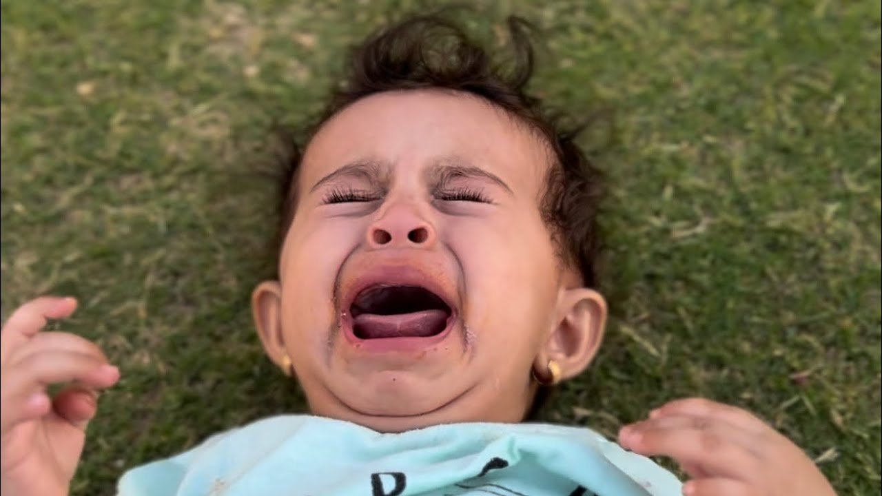 جبر الخواطر الطفل الحزين ( الطفل الباكي )🥹♥️