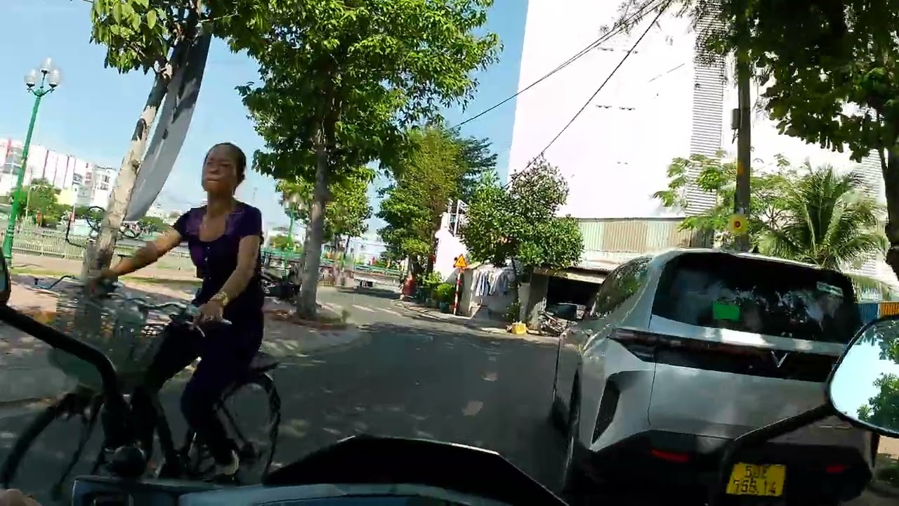 Sài Gòn 2/3/2026: từ xóm củi ra kênh đôi nguyễn duy nhà ven sông bây giờ