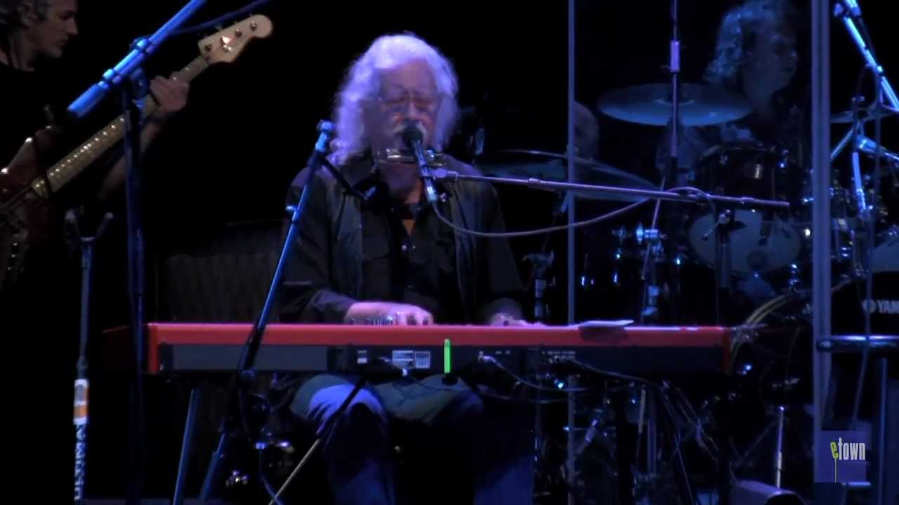 eTown webisode 73 - Arlo Guthrie performs 