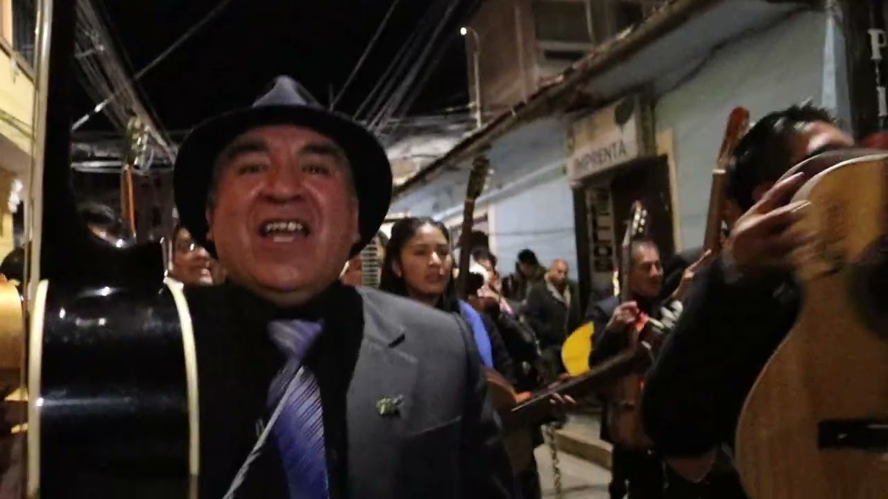 pandilla puneña:hacia la luna quiero viajar ..